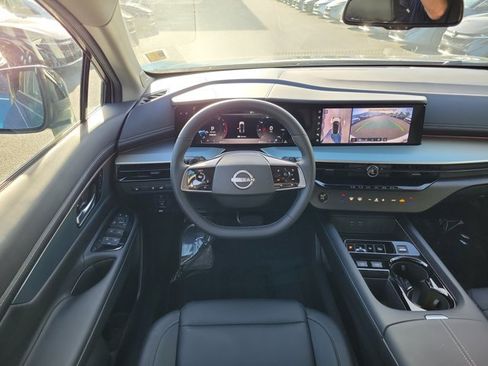 Used 2025 Nissan Murano SL w/ Cargo Package AWD/4WD image 12