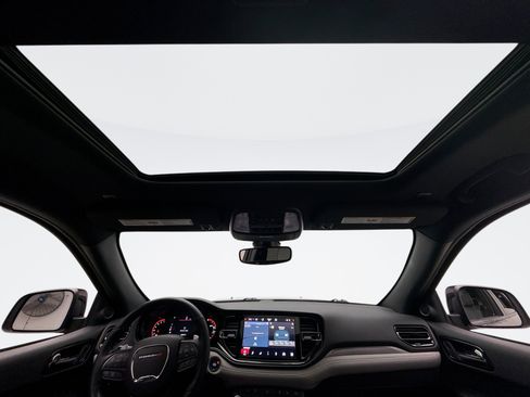 Used 2022 Dodge Durango R/T w/ Blacktop Package image 18