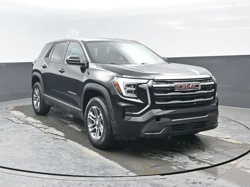 Used 2025 GMC Terrain Elevation image 2