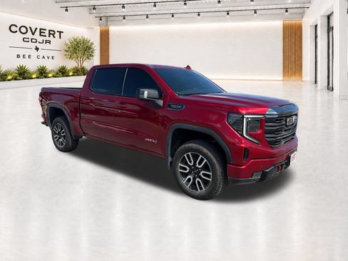 Used 2024 GMC Sierra 1500 AT4 w/ Technology Package AWD/4WD image 1