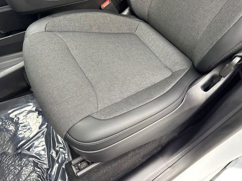 Used 2026 Tesla Model Y 2WD image 26