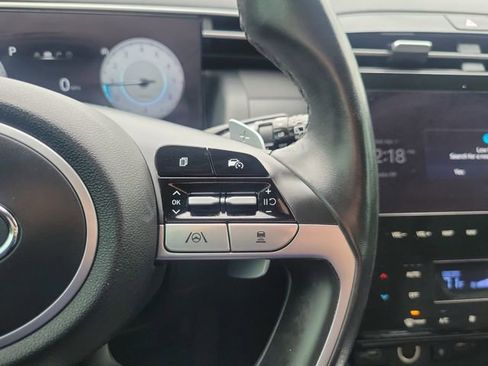 Used 2022 Hyundai Tucson Limited w/ Cargo Package image 16