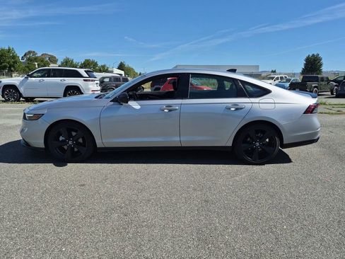Used 2023 Honda Accord Sport image 6