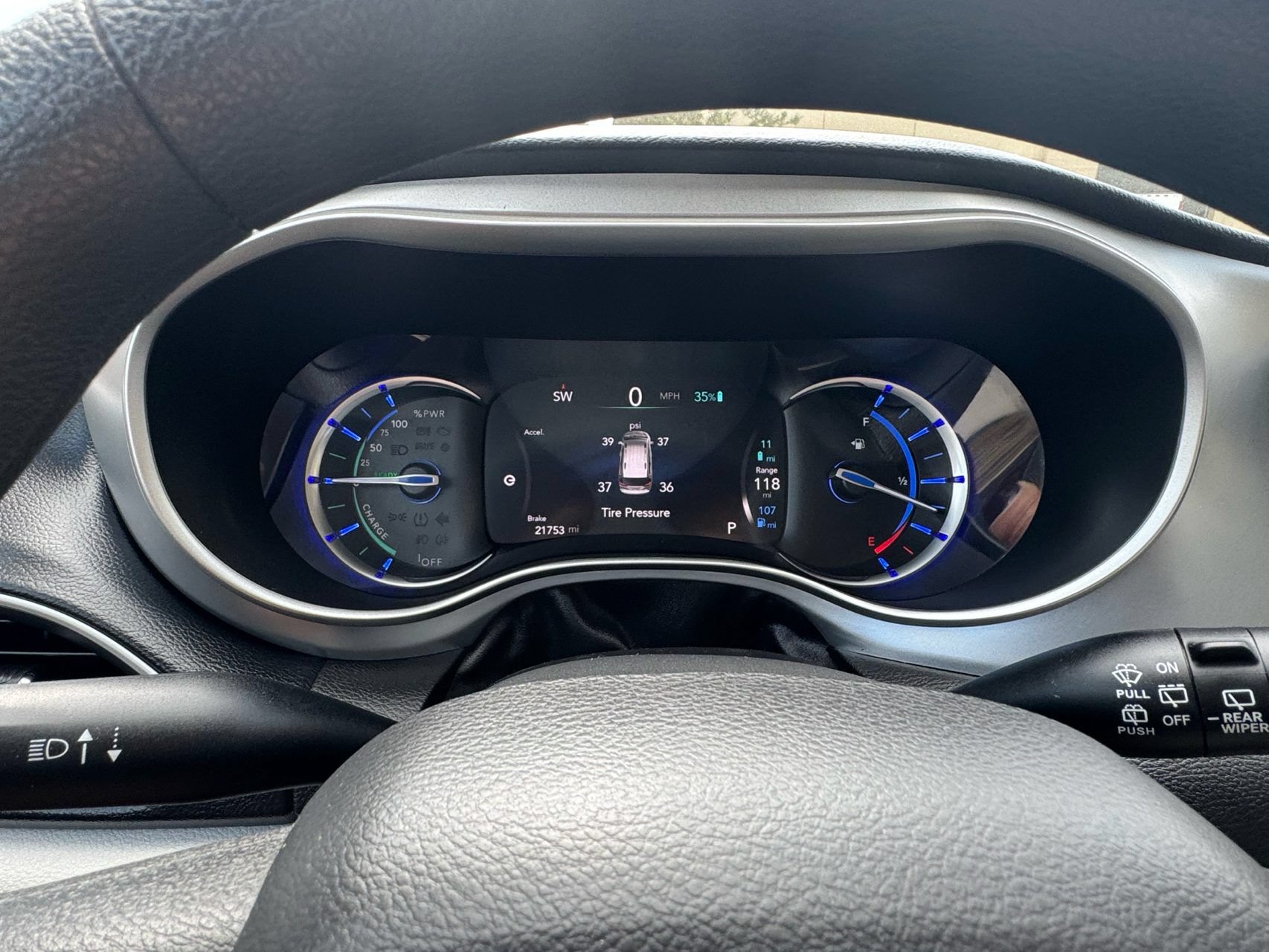 Used 2018 Chrysler Pacifica Touring Plus FWD image 6