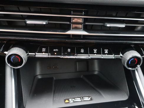 New 2026 Chevrolet Traverse Z71 image 12