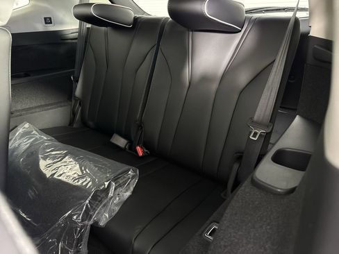 Used 2026 Acura MDX SH-AWD w/ Advance Package image 25