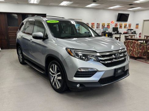 Used 2018 Honda Pilot Elite image 30