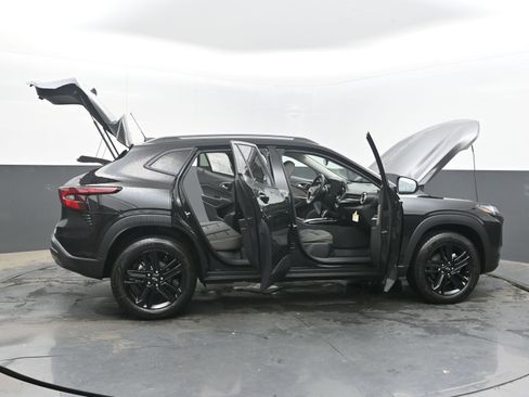 New 2026 Chevrolet Trax ACTIV FWD image 48