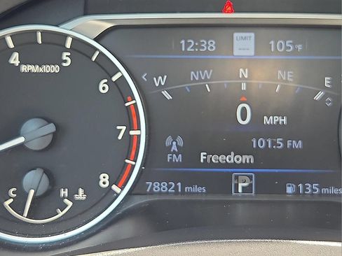 Used 2023 Nissan Altima 2.5 SV w/ SV Premium Package FWD image 5