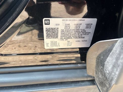 Used 2025 Buick Encore GX Preferred FWD image 28