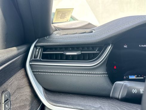 Used 2025 Jeep Grand Cherokee L Limited image 44