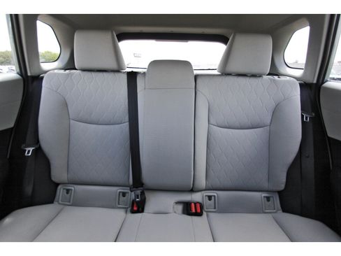 Used 2022 Toyota Corolla Cross L FWD image 14