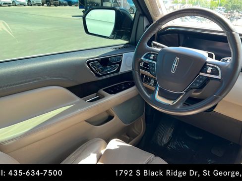 Used 2024 Lincoln Navigator L Reserve AWD/4WD image 11