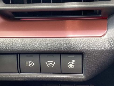 New 2026 Toyota Prius Plug-In Hybrid FWD image 16