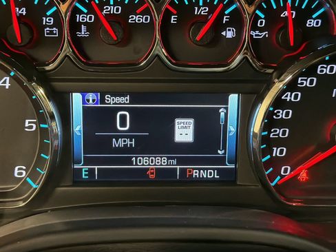 Used 2020 GMC Yukon SLT w/ Open Road Package AWD/4WD image 22