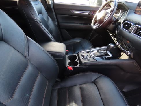 Used 2023 MAZDA CX-5 AWD 2.5 S w/ Premium Package image 10