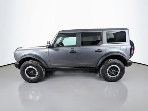 Used 2023 Ford Bronco Badlands w/ Sasquatch Package AWD/4WD image 9