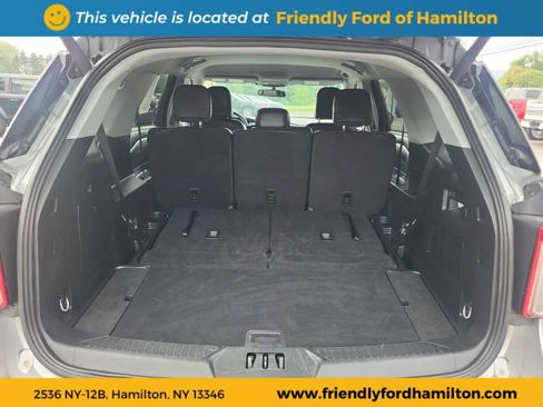 Used 2023 Ford Explorer XLT w/ Equipment Group 202A image 30