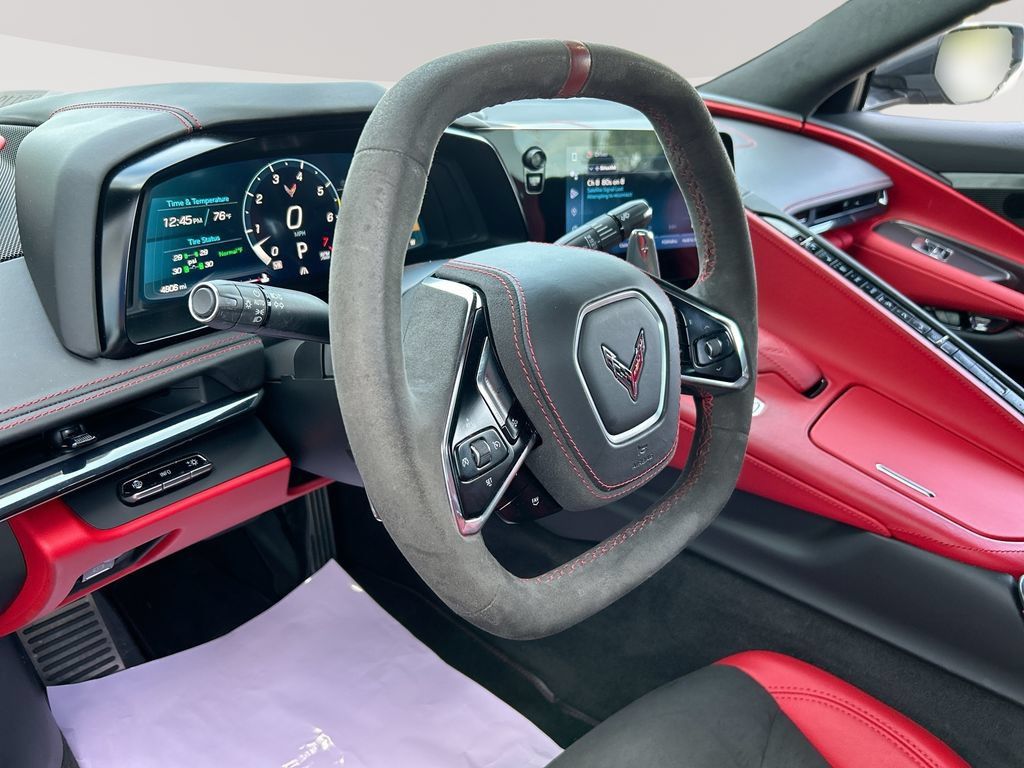 Used 2024 Chevrolet Corvette Stingray Premium Cpe w/ Z51 Performance Package RWD image 14