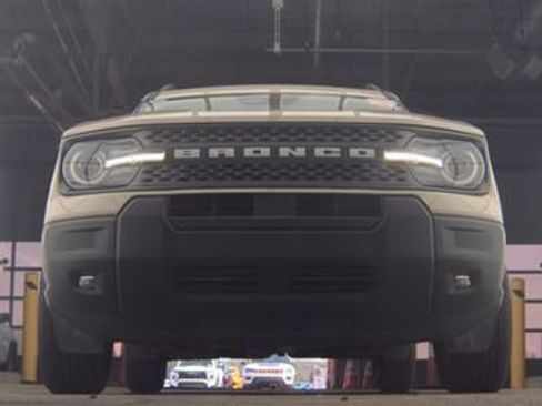 Used 2025 Ford Bronco Sport Big Bend w/ Convenience Package AWD/4WD image 3