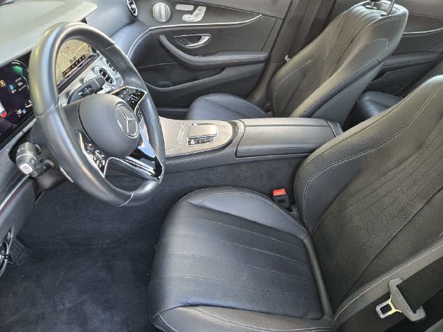 Used 2022 Mercedes-Benz E 350 4MATIC Sedan image 10