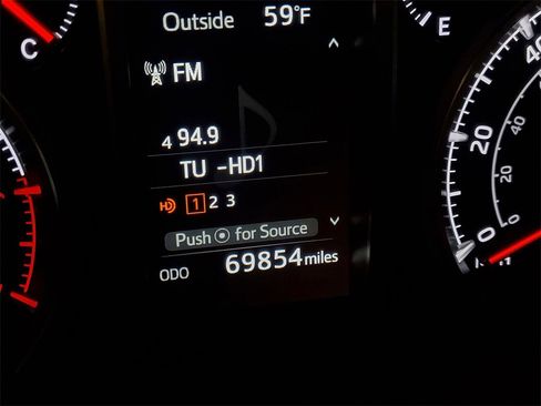 Used 2022 Toyota 4Runner TRD Off-Road Premium image 24