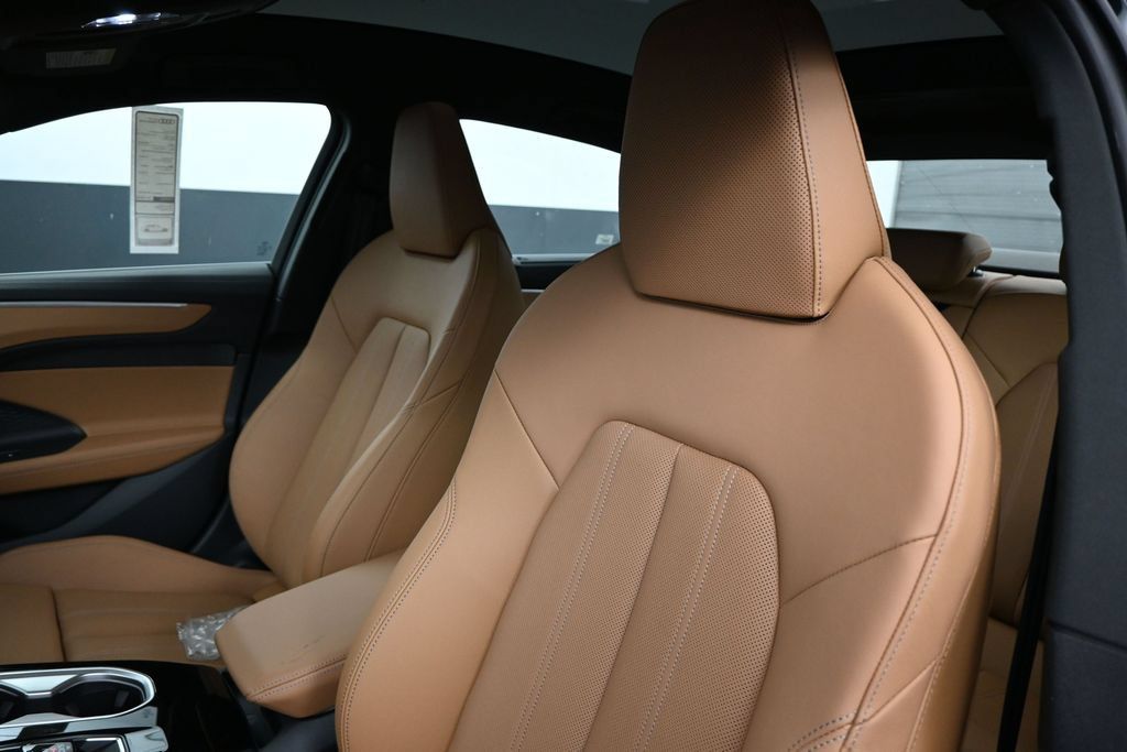 New 2026 Audi A6 Premium Plus AWD/4WD image 8
