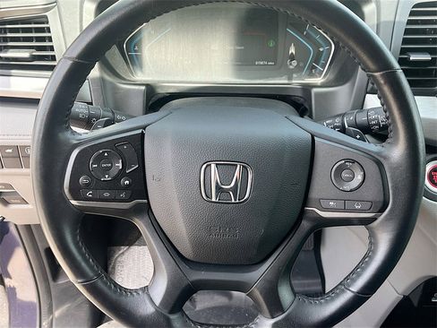 Used 2023 Honda Odyssey EX-L image 11