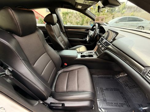Used 2022 Honda Accord Sport image 23