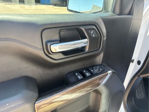 Used 2020 Chevrolet Silverado 1500 LT w/ All-Star Edition AWD/4WD image 20