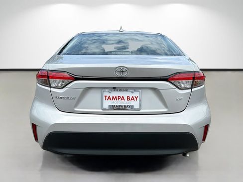 Used 2024 Toyota Corolla LE FWD image 4