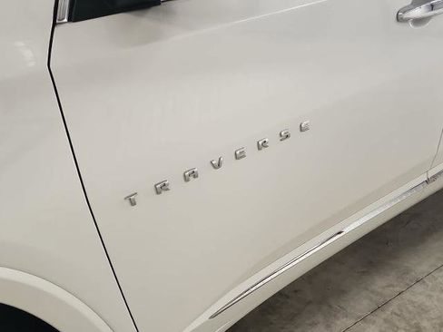 Used 2021 Chevrolet Traverse Premier FWD image 10