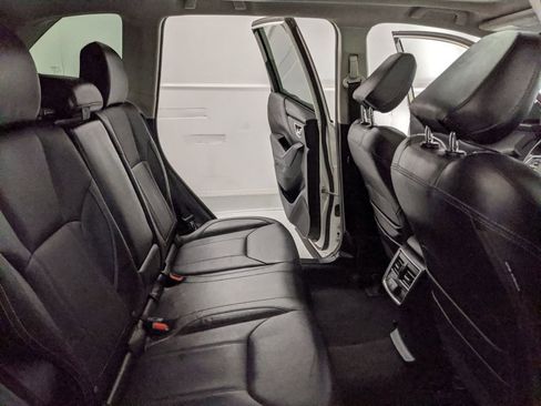 Used 2020 Subaru Forester Limited w/ Popular Package #3 image 20