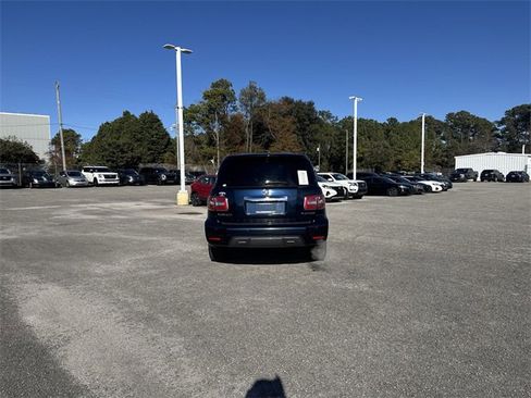 Used 2019 Nissan Armada Platinum w/ Captain's Chairs Package image 6