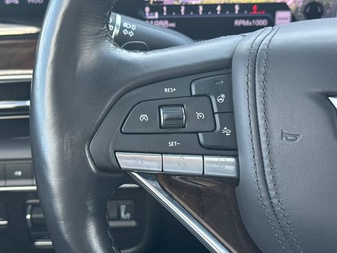 Certified 2024 Cadillac Escalade ESV Premium Luxury Platinum image 37