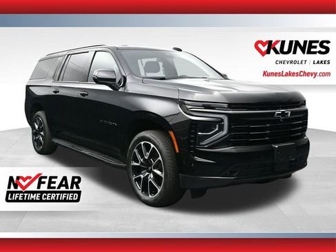 Used 2025 Chevrolet Suburban RST w/ Comfort Package AWD/4WD image 1