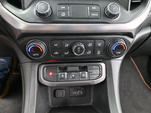 Used 2023 GMC Acadia AT4 AWD/4WD image 25
