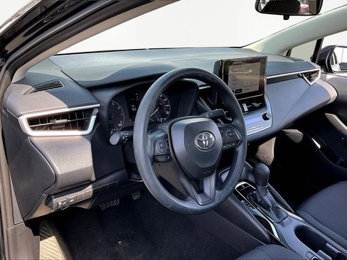 Used 2024 Toyota Corolla LE image 17