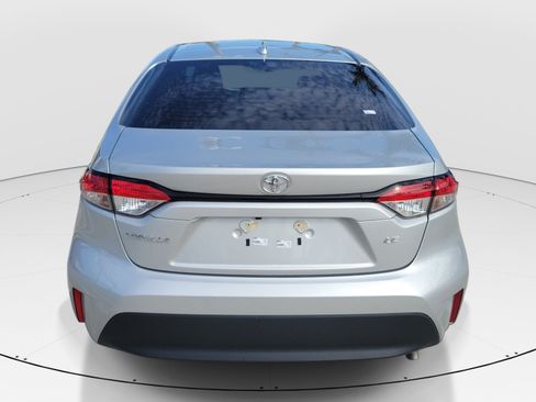 Used 2024 Toyota Corolla LE FWD image 6