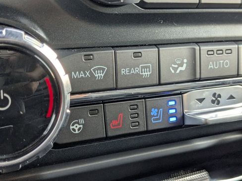 New 2025 Ford F150 Lariat w/ Equipment Group 502A High image 25