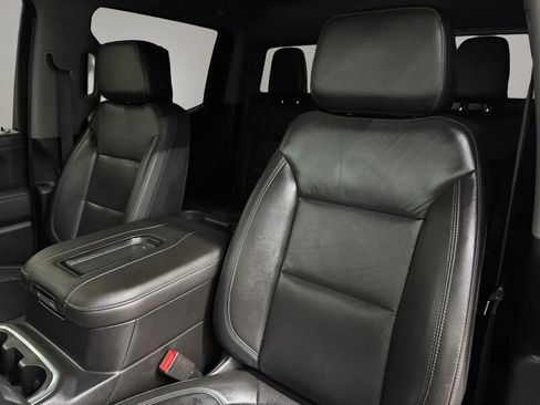 Used 2019 Chevrolet Silverado 1500 LT Trail Boss AWD/4WD image 11