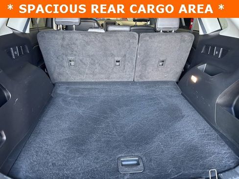 Used 2024 Ford Edge SEL w/ Convenience Package image 30