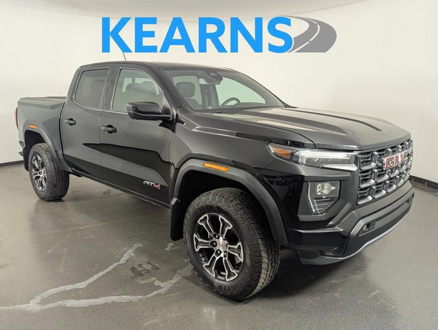 Used 2023 GMC Canyon AT4 w/ Technology Package AWD/4WD image 1