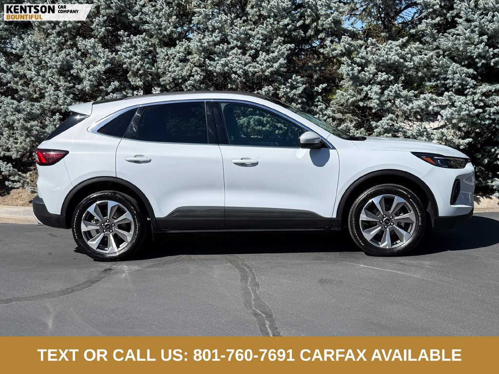 Used 2025 Ford Escape Platinum AWD/4WD image 9