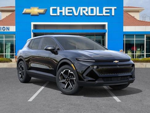 New 2026 Chevrolet Equinox EV LT w/ Comfort Package image 7