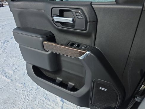 Used 2020 GMC Sierra 1500 Elevation image 25