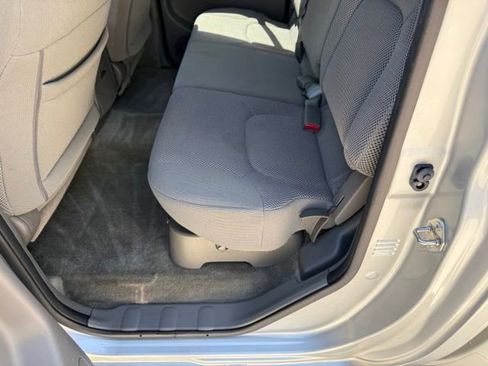 Used 2018 Nissan Frontier SV AWD/4WD image 57