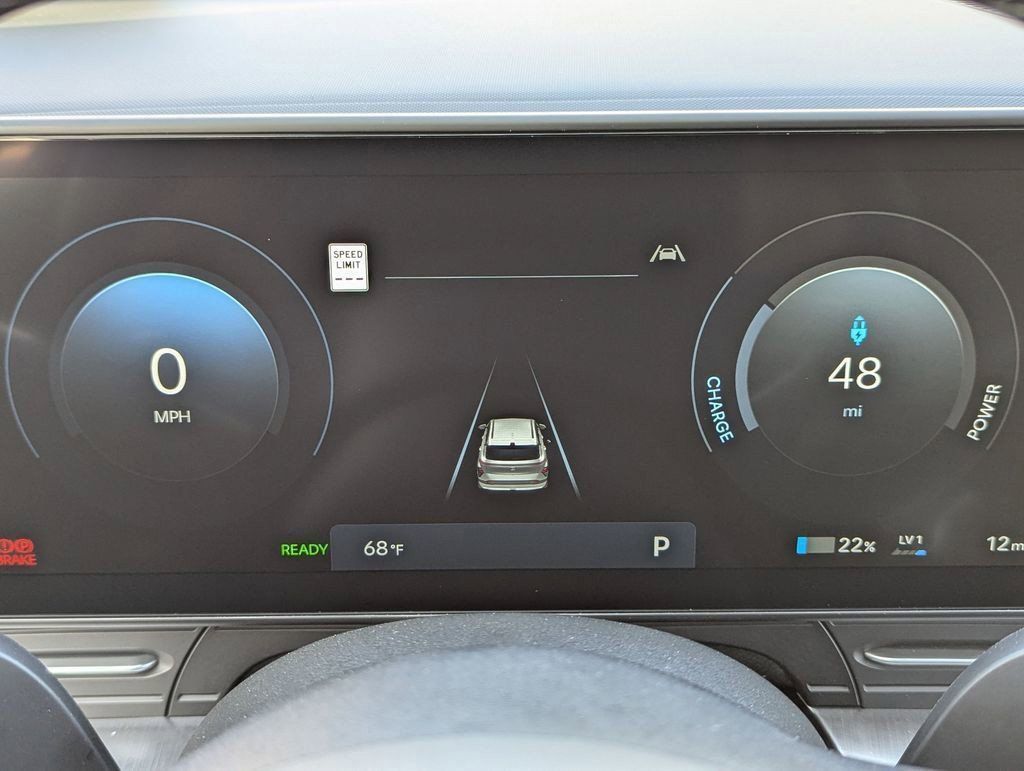 New 2025 Hyundai Kona SEL FWD image 17
