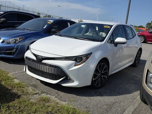 Used 2021 Toyota Corolla XSE FWD image 14