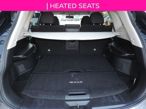 Used 2018 Nissan Rogue SV image 14